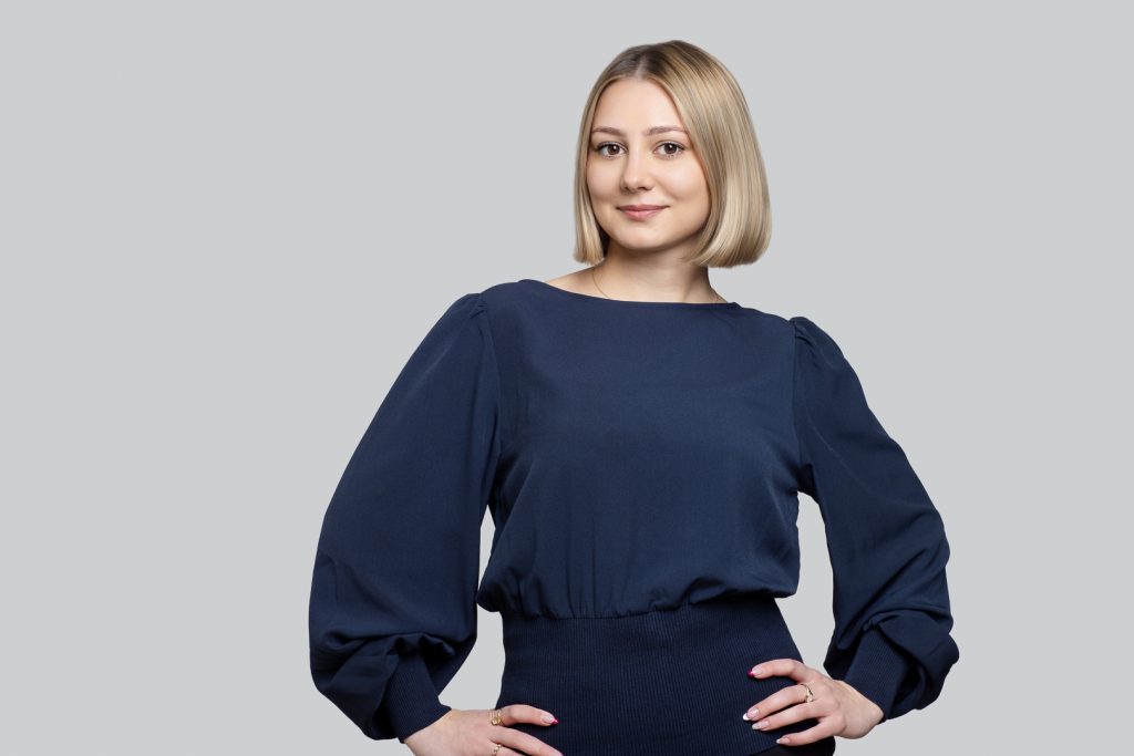 Be Yourself: Natural Headshots